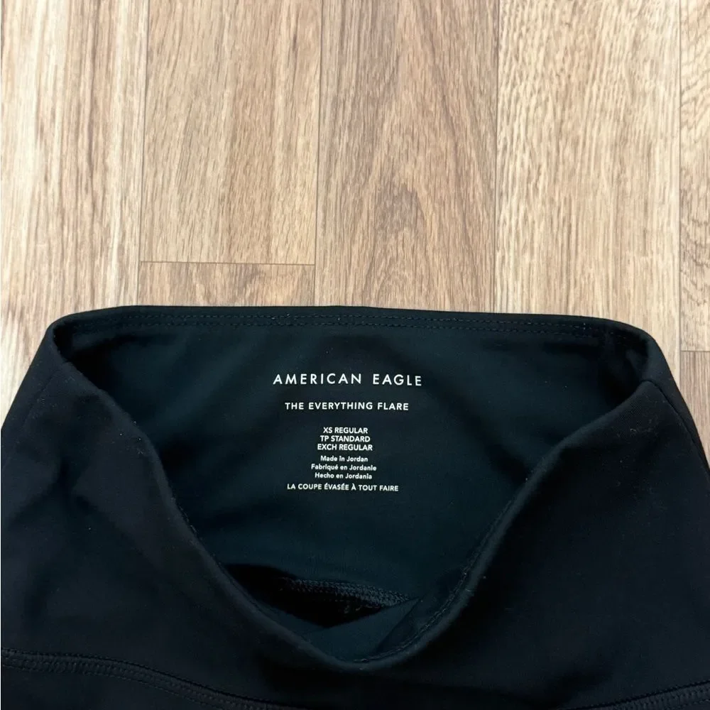 American Eagle The Everything Flare Black High Rise Leggings Womens XS